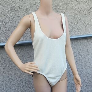NIKE Cream Women's SWIMSUIT SIZE XXL NWT